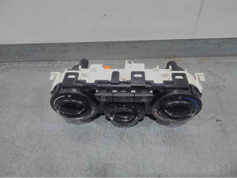 Recambio de mando calefaccion / aire acondicionado para peugeot 208 signature referencia OEM IAM E106307  VALEO