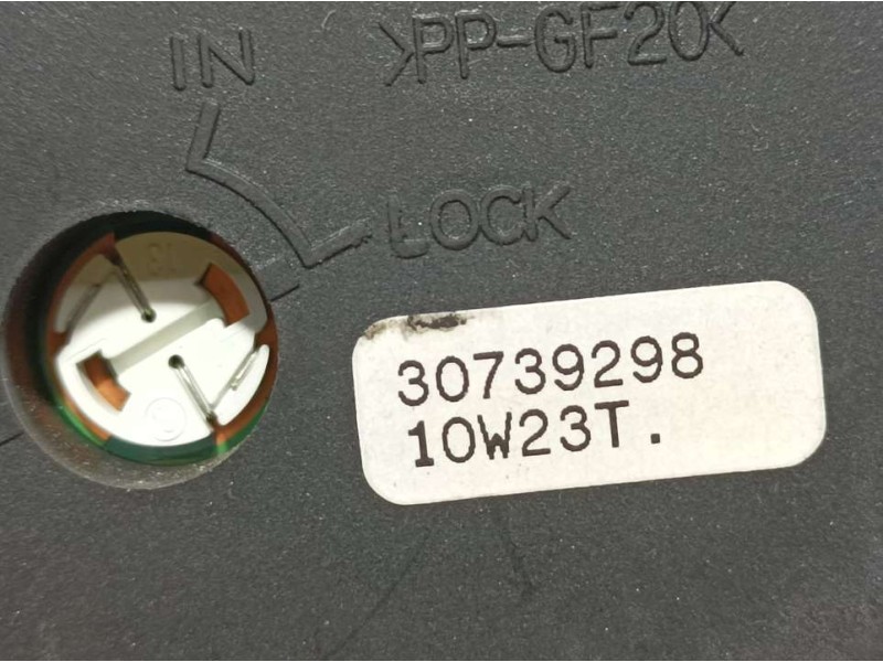 Recambio de mando luces para volvo v50 familiar 1.6 d drive kinetic referencia OEM IAM 30739298  