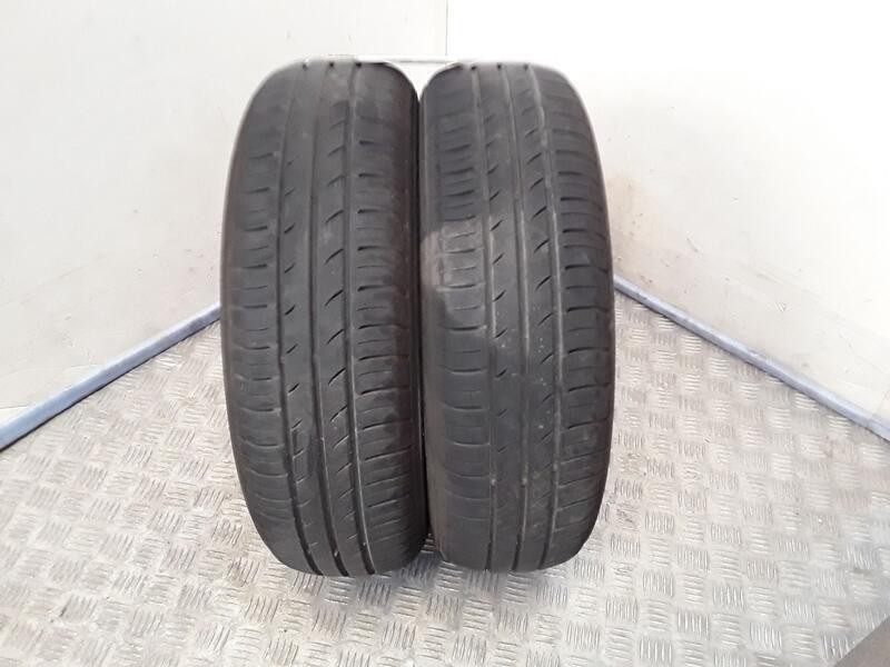 Recambio de neumatico pareja para neumaticos reutilizados - referencia OEM IAM 165651479T KUMHO 165/65/14/79T