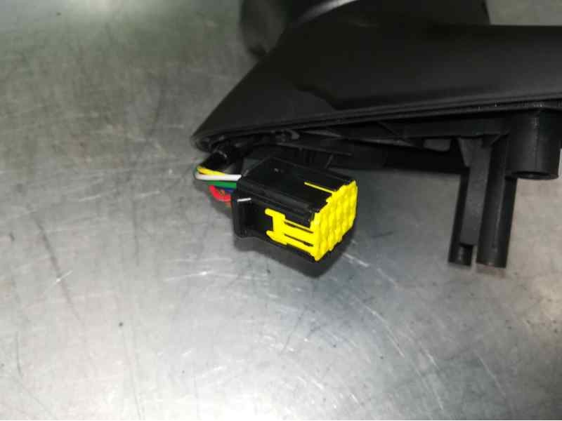 Recambio de retrovisor izquierdo para citroën xsara picasso 1.6 16v hdi referencia OEM IAM 27226125 7 CABLES 