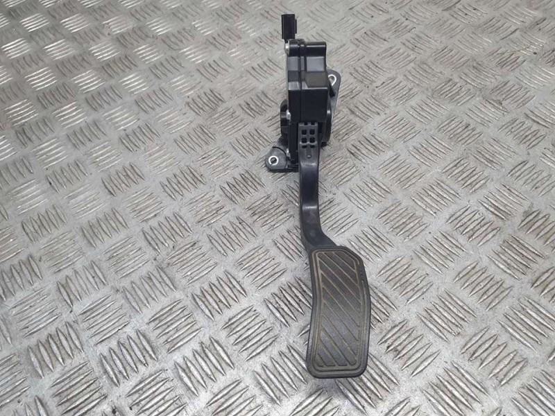 Recambio de potenciometro pedal para mazda 2 lim. (de) 1.3 active (5-ptas.) (55kw) referencia OEM IAM K42387410 06K05D00309 FOMO