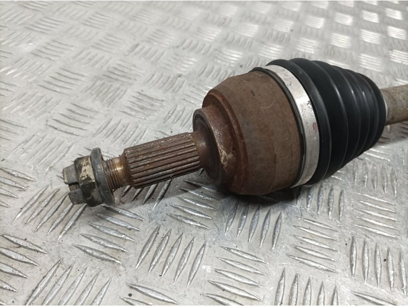 Recambio de transmision delantera izquierda para renault scenic ii confort dynamique referencia OEM IAM 8200198016  