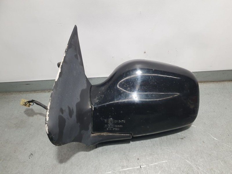 Recambio de retrovisor izquierdo para tata safari gran safari dicor referencia OEM IAM 1378064  ELECTRICO 5 CABLES