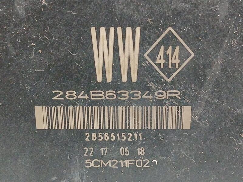 Recambio de caja reles / fusibles para renault talisman (lp_) 1.5 dci 110 referencia OEM IAM 284B63349R  2856515211