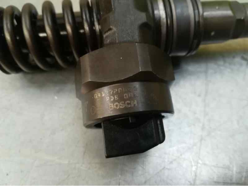 Recambio de inyector para seat leon (1m1) 1.9 tdi referencia OEM IAM 038130273AA 0414720028 BOSCH