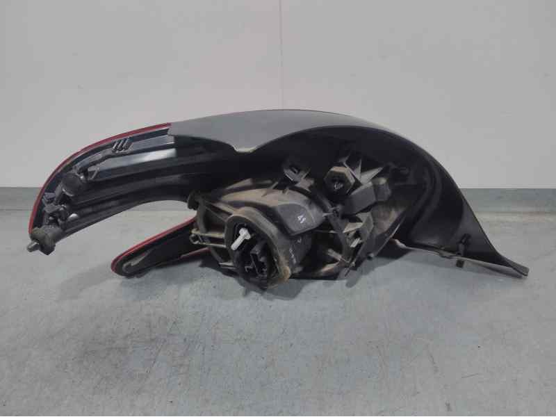 Recambio de piloto trasero derecho para peugeot 208 signature referencia OEM IAM 9672628380  