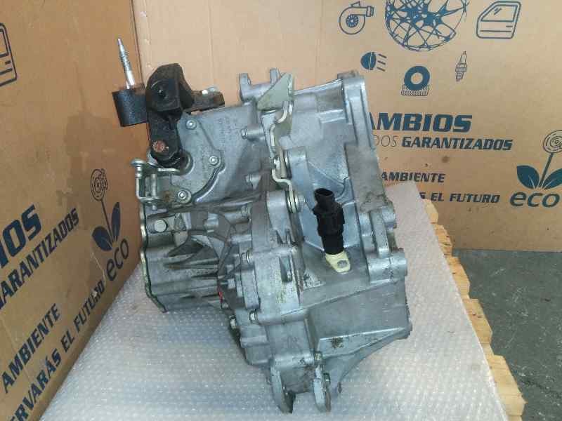 Recambio de caja cambios para chevrolet nubira berlina 2.0 tcdi referencia OEM IAM BF024464 BW3261 5VELOCIDADES