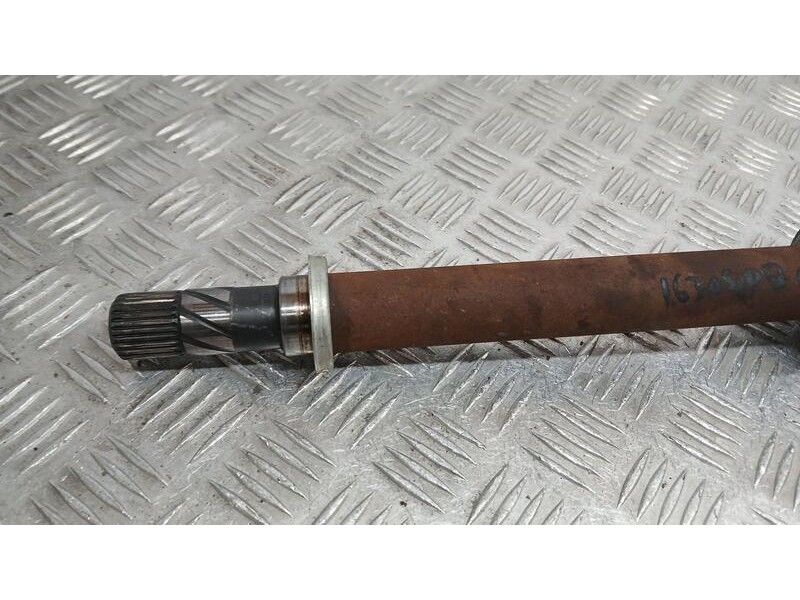 Recambio de transmision delantera derecha para nissan juke (f15) acenta referencia OEM IAM 391001KC0B  