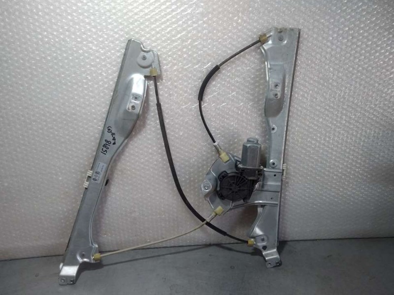 Recambio de elevalunas delantero derecho para renault clio iii luxe privilege referencia OEM IAM 8200291147J 981283103 ELECTRICO