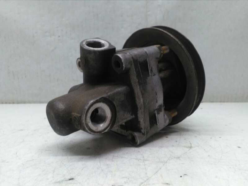 Recambio de bomba direccion para nissan l35 referencia OEM IAM 7681955136  ZF