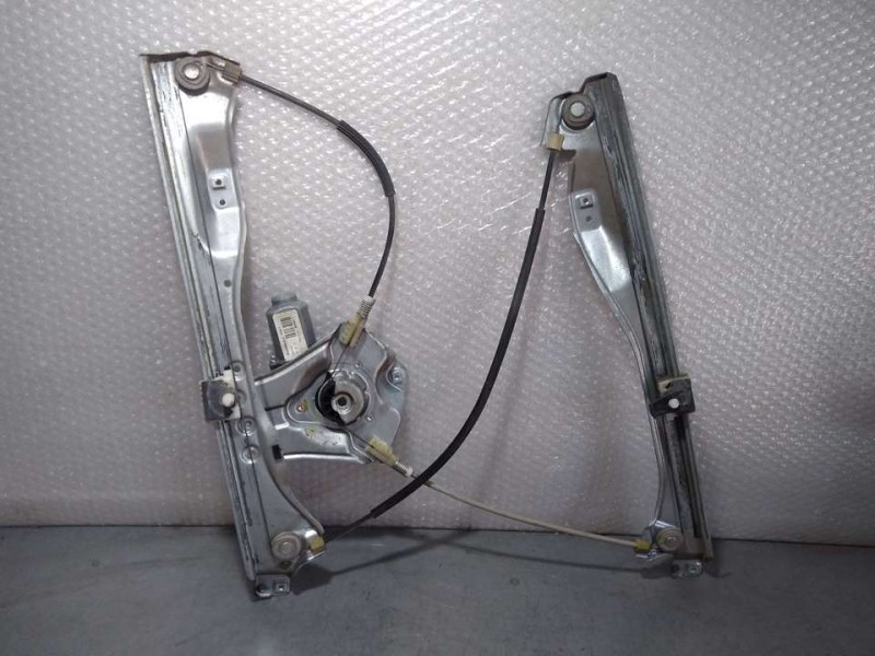 Recambio de elevalunas delantero derecho para renault clio iii luxe privilege referencia OEM IAM 8200291147J 981283103 ELECTRICO