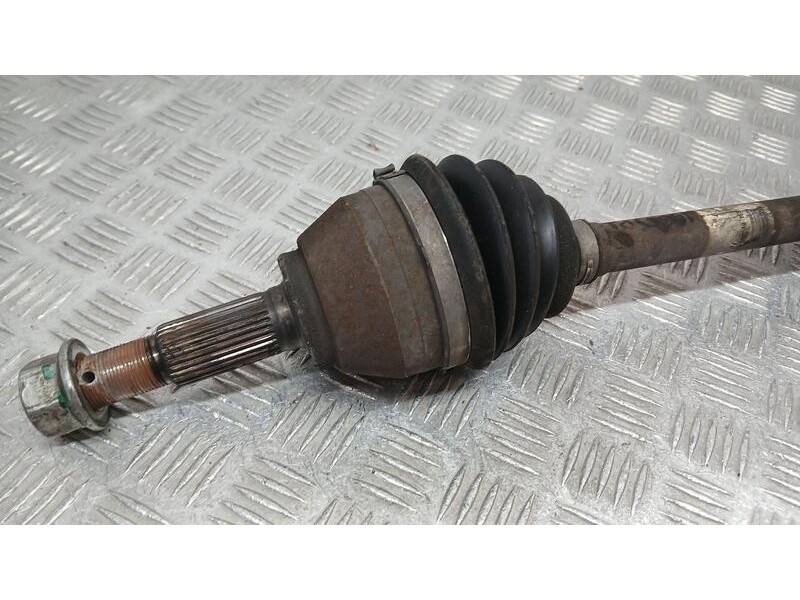 Recambio de transmision delantera izquierda para nissan juke (f15) acenta referencia OEM IAM 391011KC0B  