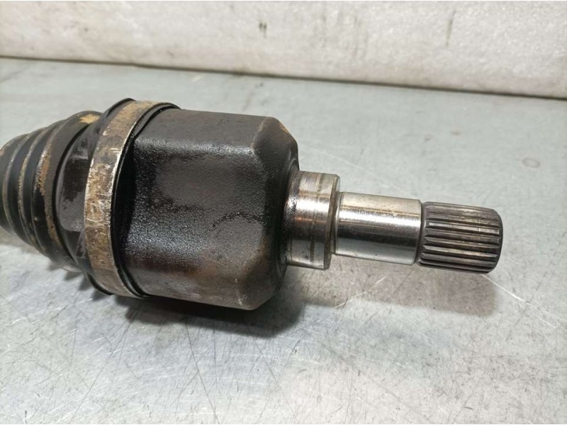 Recambio de transmision delantera izquierda para peugeot rifter access standard referencia OEM IAM 9677561480  