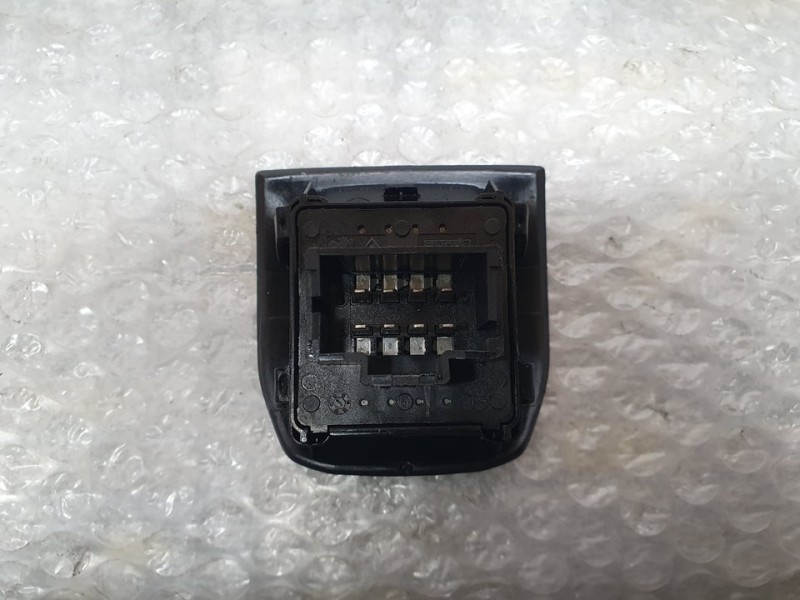 Recambio de mando elevalunas delantero izquierdo para citroën c-elysée exclusive referencia OEM IAM SIN REF  