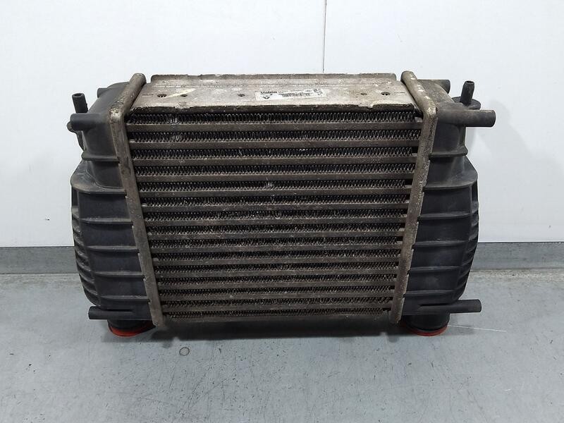 Recambio de intercooler para renault clio iii luxe privilege referencia OEM IAM 8200471885 880590xc Valeo