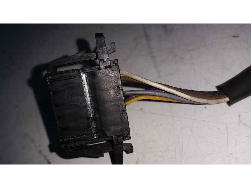 Recambio de retrovisor izquierdo para skoda octavia berlina (1z3) active referencia OEM IAM PILOTO SUCIO 7 CABLES ELECTRICO