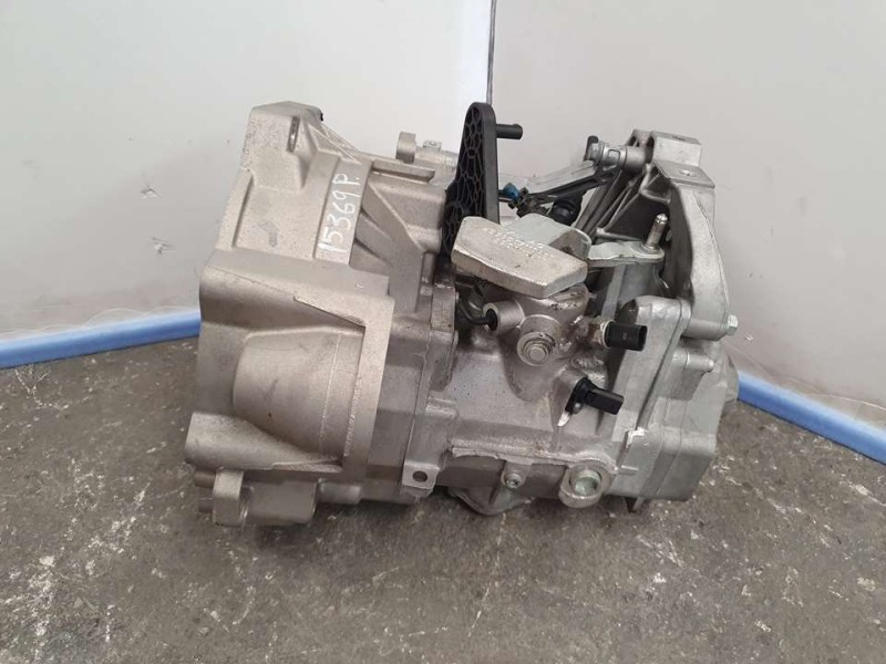 Recambio de caja cambios para seat arona fr referencia OEM IAM TKN 02128 6VELOCIDADES