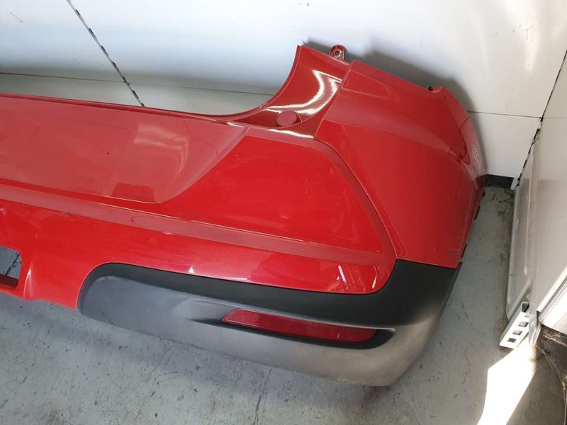 Recambio de paragolpes trasero para ssangyong tivoli line 4x2 referencia OEM IAM 7882135050  TOCADO