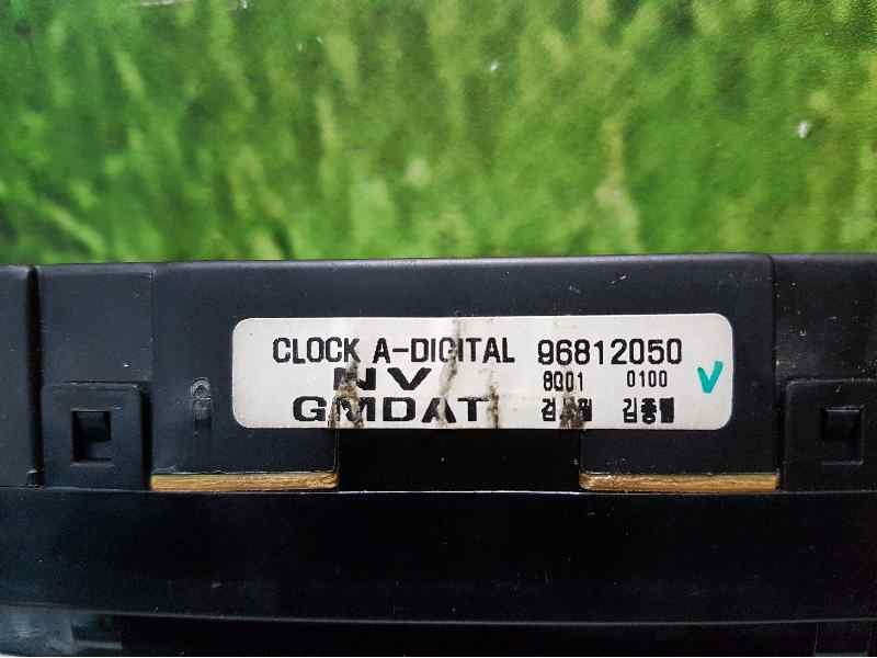 Recambio de reloj para chevrolet nubira berlina 2.0 tcdi referencia OEM IAM 96812050  