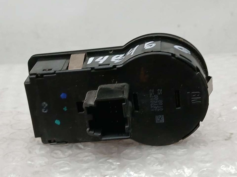 Recambio de mando luces para chevrolet cruze ls referencia OEM IAM 13301752  