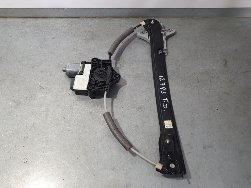 Recambio de elevalunas trasero derecho para skoda superb (3v3) active referencia OEM IAM   ELECTRICO 5 PINS