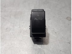 Recambio de mando elevalunas delantero derecho para toyota corolla (e12) 1.6 sol berlina 3/5 referencia OEM IAM 37077B276C 84810