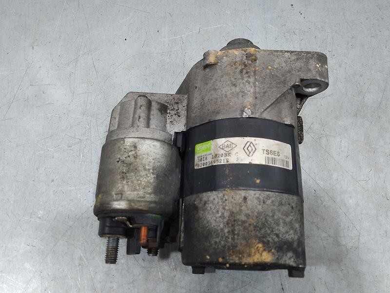 Recambio de motor arranque para renault clio iii luxe privilege referencia OEM IAM 8200369521f  Valeo
