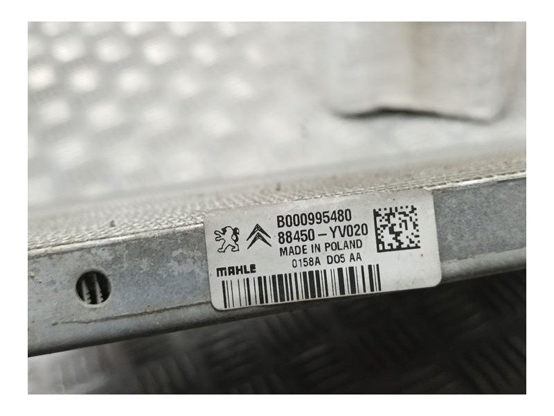 Recambio de condensador / radiador aire acondicionado para peugeot 108 top allure referencia OEM IAM 88450YV020 B000995480 MAHLE