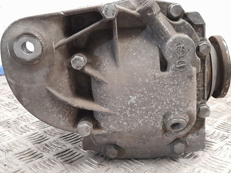 Recambio de diferencial trasero para bmw serie 3 berlina (e90) 320d referencia OEM IAM 756622501 E2033V 3 TORNILLOS