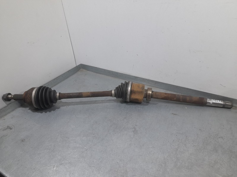 Recambio de transmision delantera derecha para renault trafic iii furgoneta (fg_) 1.6 dci 115 (fgmd) referencia OEM IAM 39100863