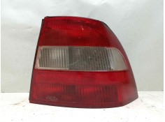 Recambio de piloto trasero derecho para opel vectra b berlina 1.8 16v cat referencia OEM IAM   