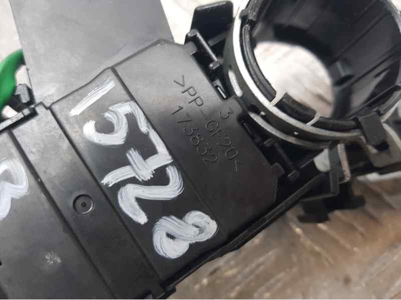 Recambio de mando luces para toyota yaris active referencia OEM IAM 841400D300  