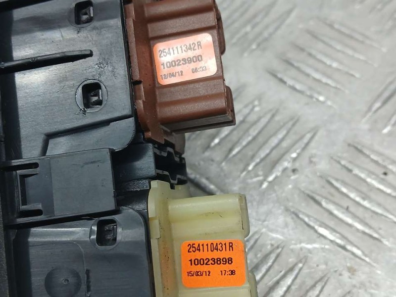 Recambio de mando elevalunas delantero izquierdo para dacia lodgy laureate referencia OEM IAM 254110431R 254111342R 