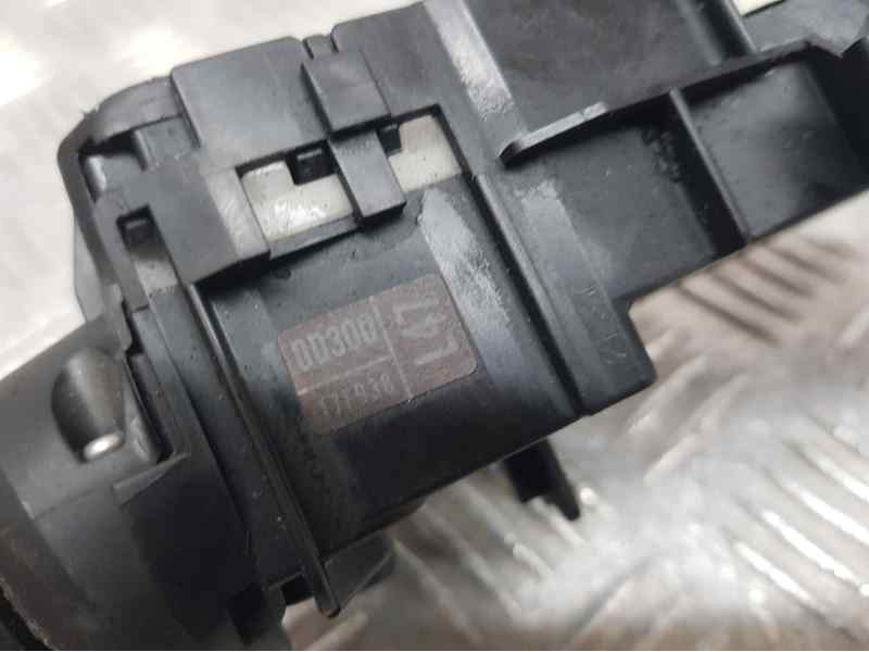 Recambio de mando luces para toyota yaris active referencia OEM IAM 841400D300  