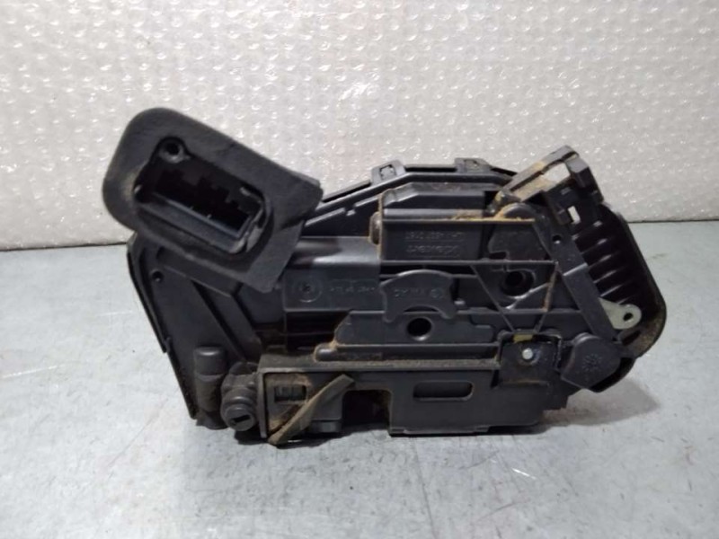 Recambio de cerradura puerta trasera izquierda para seat arona fr referencia OEM IAM 5TA839015E  7 PINES