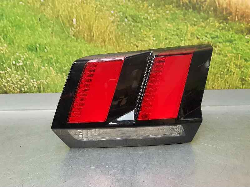 Recambio de piloto trasero derecho para peugeot 3008 gt referencia OEM IAM 9810477780 81560201 INTERIOR