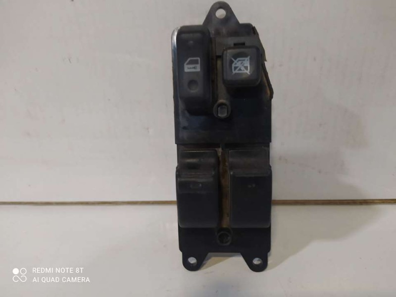 Recambio de mando elevalunas delantero izquierdo para toyota corolla (e12) 1.4 d-4d luna compact referencia OEM IAM 8482002111  