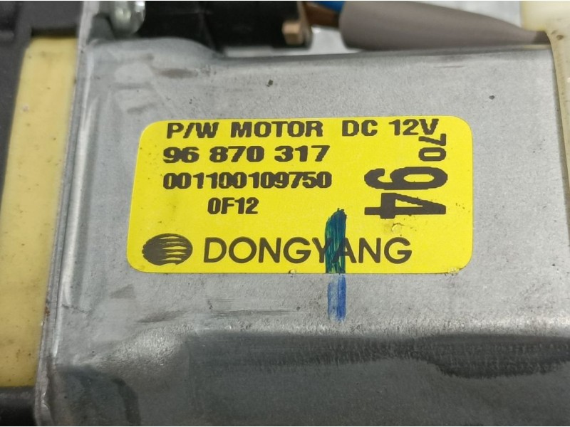 Recambio de elevalunas delantero derecho para chevrolet aveo ls referencia OEM IAM 96870317 001100109750 DONGYANG ELECTRICO 2 PI