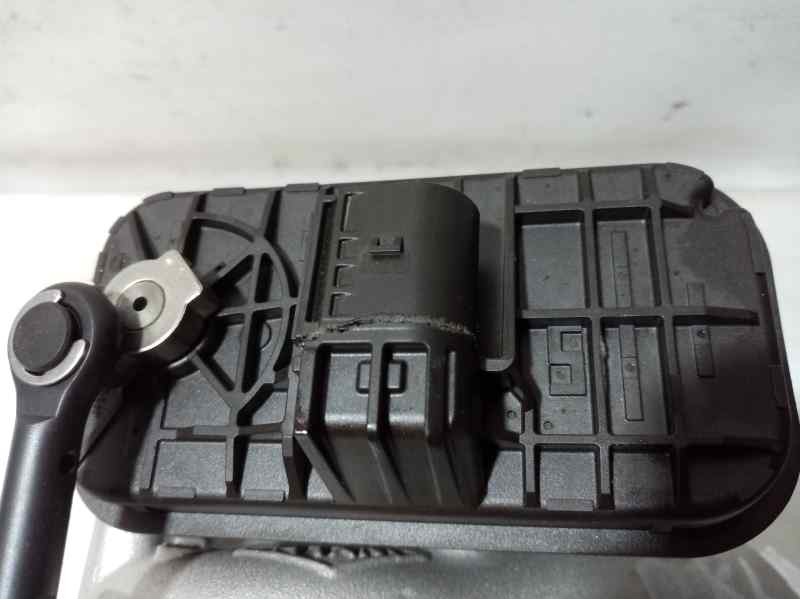 Recambio de turbocompresor para volkswagen polo 1.0 tsi referencia OEM IAM 04C145703  CLAVIJA TOCADA