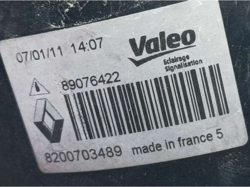 Recambio de piloto trasero derecho para renault laguna ii grandtour (kg0) dynamique luxe referencia OEM IAM 8200703489  