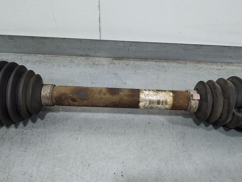 Recambio de transmision delantera izquierda para renault clio iii luxe privilege referencia OEM IAM 8200559377  