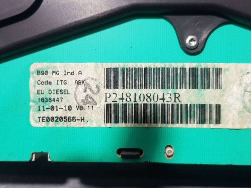 Recambio de cuadro instrumentos para dacia sandero ambiance referencia OEM IAM 248108043R TE0020566H 