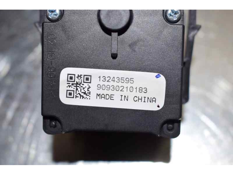 Recambio de mando limpia para renault megane iii berlina 5 p expression referencia OEM IAM 90930210183 13243595 