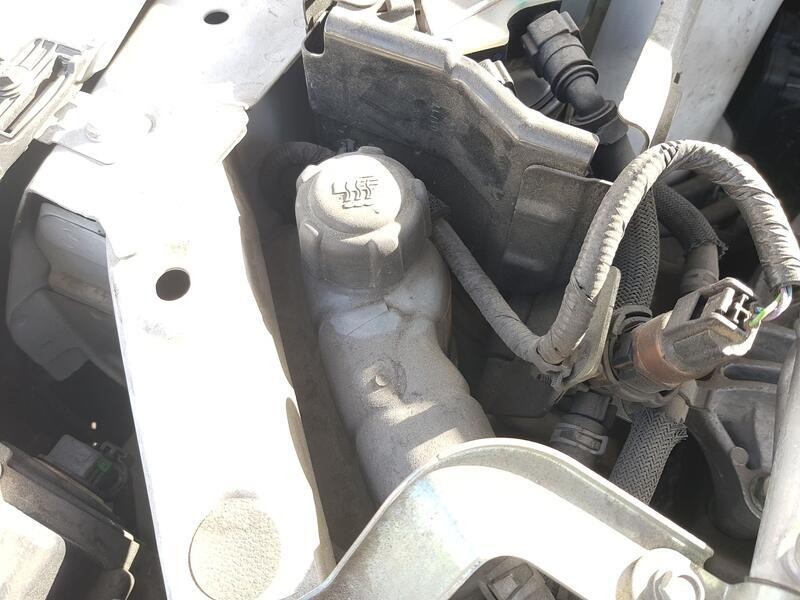 Recambio de deposito expansion para nissan qashqai ii (j11, j11_) 1.5 dci referencia OEM IAM 217114EA0A  