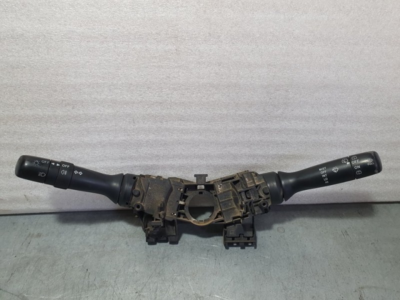 Recambio de mando luces y limpia para toyota aygo (kgb/wnb) blue referencia OEM IAM SIN REF  