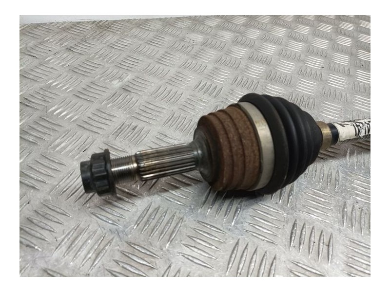 Recambio de transmision delantera izquierda para peugeot 108 top allure referencia OEM IAM B000904080 10296821B 