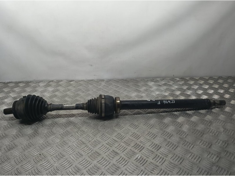 Recambio de transmision delantera derecha para volvo s60 berlina 2.4 d referencia OEM IAM P8689214  