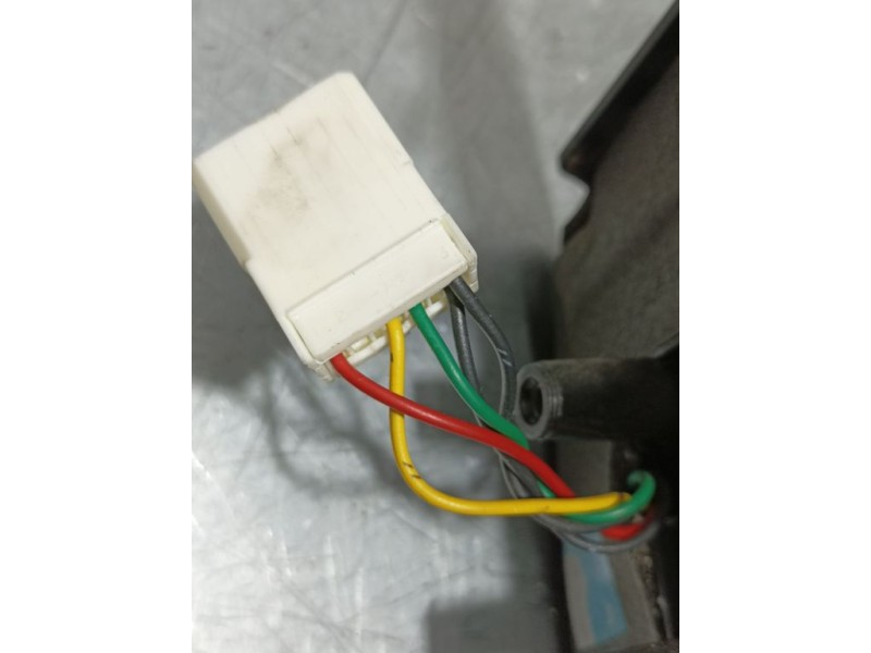 Recambio de retrovisor izquierdo para chevrolet aveo ls referencia OEM IAM 96600399  ELECTRICO 5 CABLES