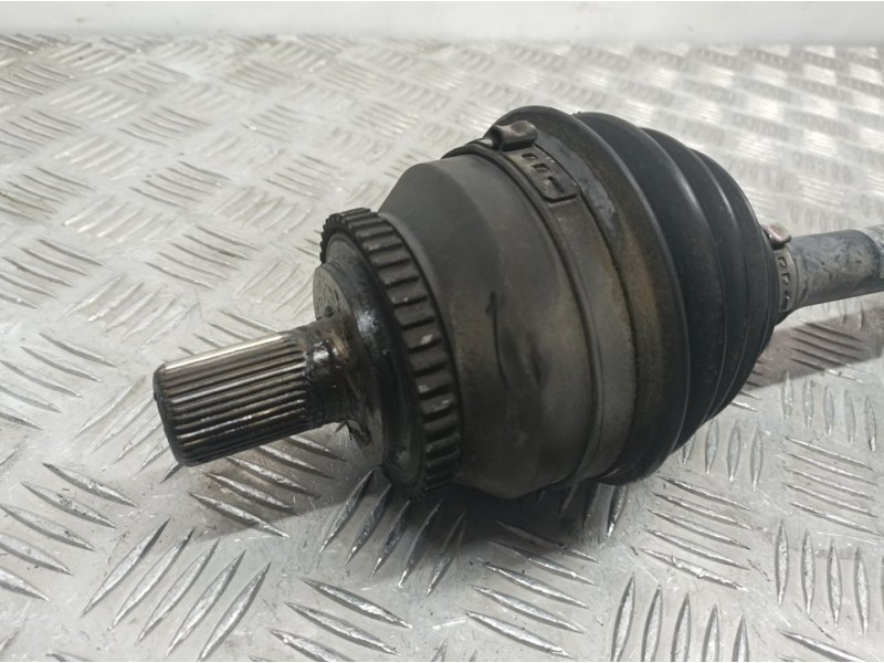 Recambio de transmision delantera derecha para volvo s60 berlina 2.4 d referencia OEM IAM P8689214  