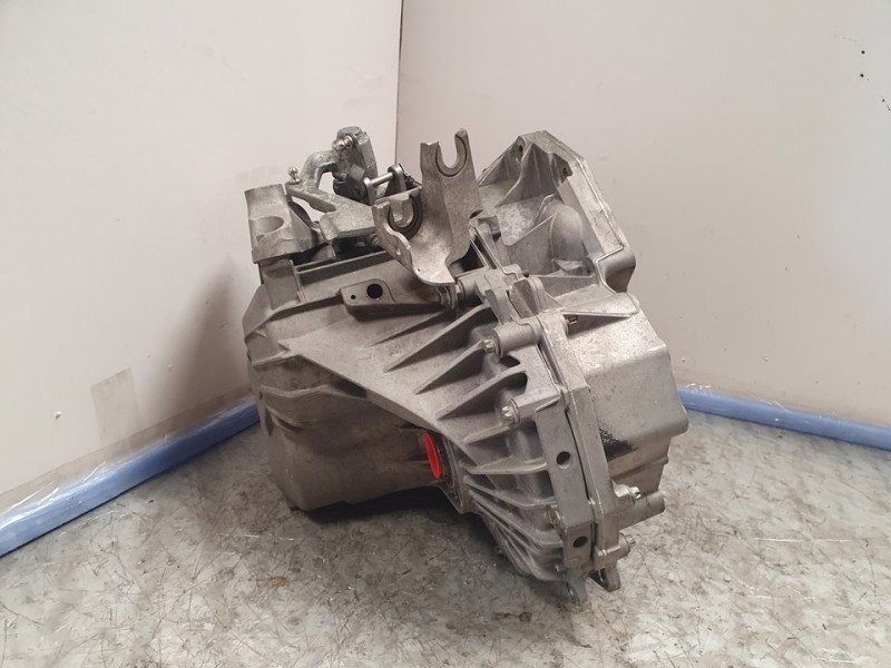 Recambio de caja cambios para chevrolet orlando ltz referencia OEM IAM R12999951AJL  6VELOCIDADES